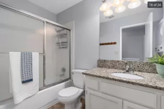 Photo #4: 226019453 Listing 