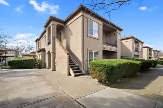 Photo #1: 226019607 Listing 