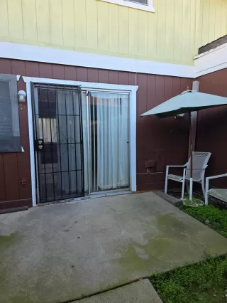 Photo #2: 226020347 Listing 