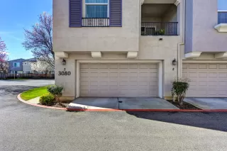 Photo #3: 226020502 Listing 