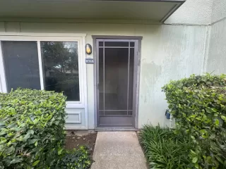 Photo #2: 226020551 Listing 