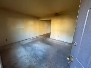 Photo #3: 226020551 Listing 