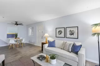 Photo #4: 226020648 Listing