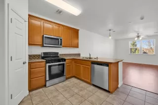 Photo #4: 226020877 Listing