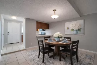 Photo #3: 226020891 Listing 