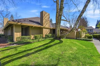 Photo #2: 226021060 Listing