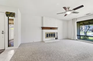 Photo #5: 226021060 Listing