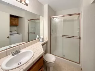 Photo #6: 226021063 Listing