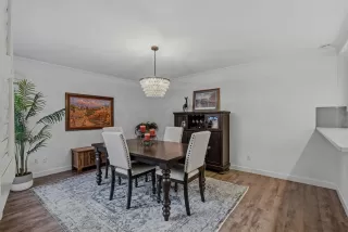 Photo #4: 226021123 Listing