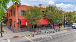 Photo #1: 226021307 Listing 