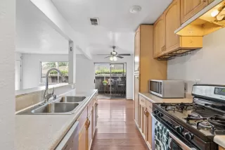 Photo #6: 226021329 Listing 