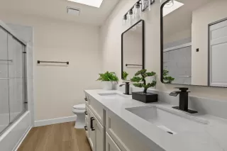 Photo #5: 226021588 Listing