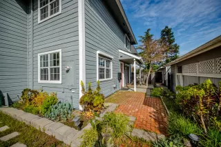 Photo #2: 226021698 Listing 