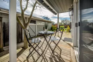 Photo #3: 226021698 Listing 