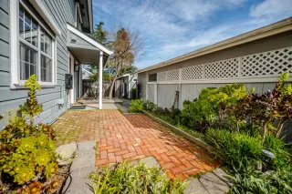 Photo #5: 226021698 Listing 