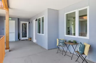 Photo #2: 226022189 Listing