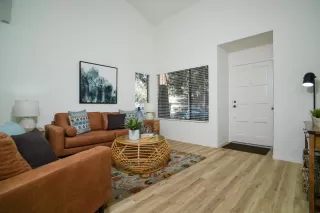 Photo #2: 226022620 Listing 