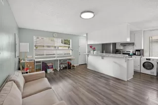 Photo #3: 226022929 Listing 