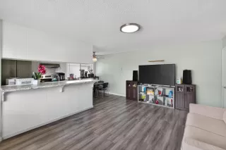 Photo #4: 226022929 Listing 