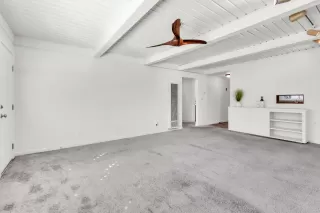 Photo #2: 226022989 Listing 