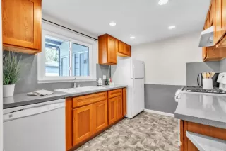 Photo #4: 226022989 Listing 