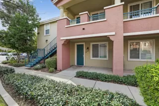 Photo #1: 226023568 Listing 