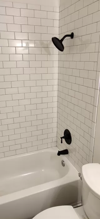 Photo #5: 226023706 Listing