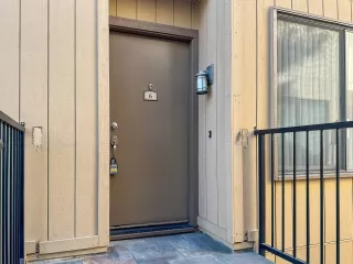 Photo #1: 226023892 Listing