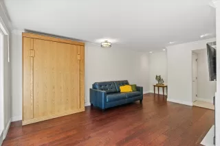 Photo #6: 226024189 Listing 