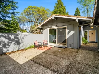 Photo #1: 226024208 Listing 