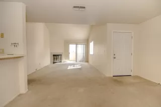 Photo #4: 226024213 Listing 