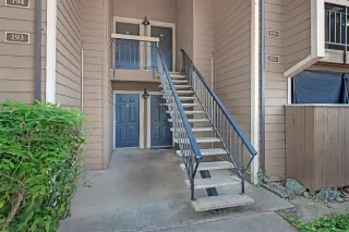 Photo #1: 226024849 Listing