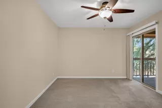 Photo #6: 226024849 Listing