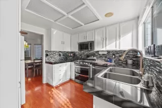 Photo #5: 226024885 Listing 