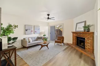 Photo #5: 226025018 Listing 