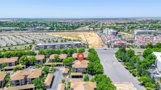 Photo #3: 226025485 Listing 