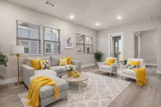 Photo #2: 226025663 Listing 