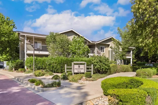 MLS: 226025761 Condo For Sale