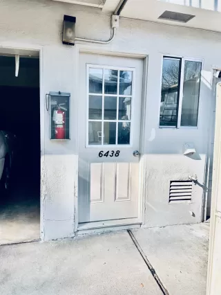 Photo #3: 226026449 Listing 