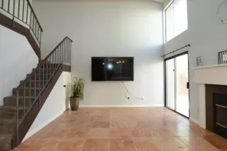 Photo #6: 226026891 Listing 