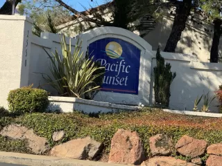 Photo #2: 226026947 Listing 