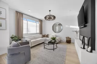 Photo #5: 226026956 Listing 