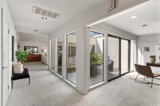 Photo #5: 226027347 Listing 