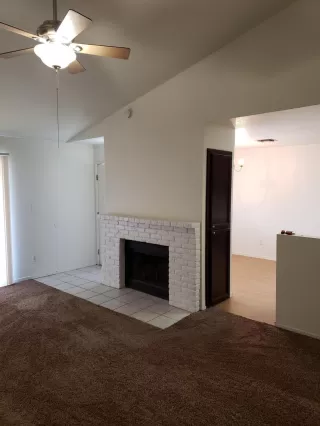 Photo #4: 226027348 Listing 