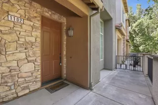 Photo #2: 226027699 Listing 