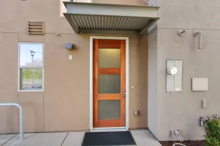 Photo #2: 226027896 Listing 