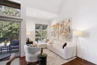 Photo #4: 226027896 Listing 