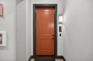 Photo #1: 226027929 Listing 