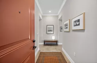 Photo #2: 226027929 Listing 