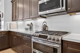 Photo #6: 226027929 Listing 